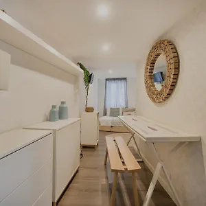casa-com-alma-portuguesa-alfama-studio.hotels-lisbon-portugal.com/